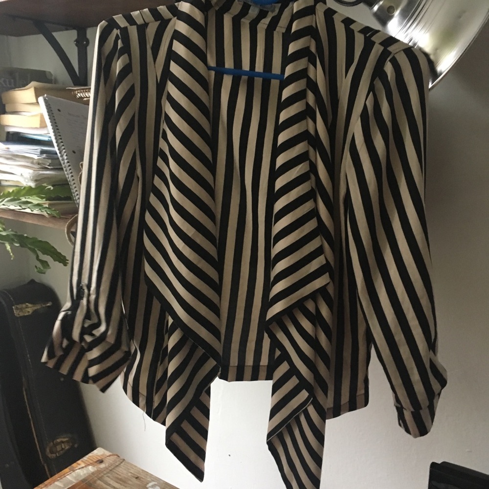 SOLD Open Front/LightWeight Jacket-Large